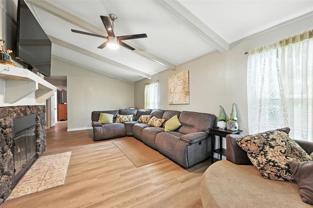2401 S Hampton Road, Glenn Heights, TX 75154