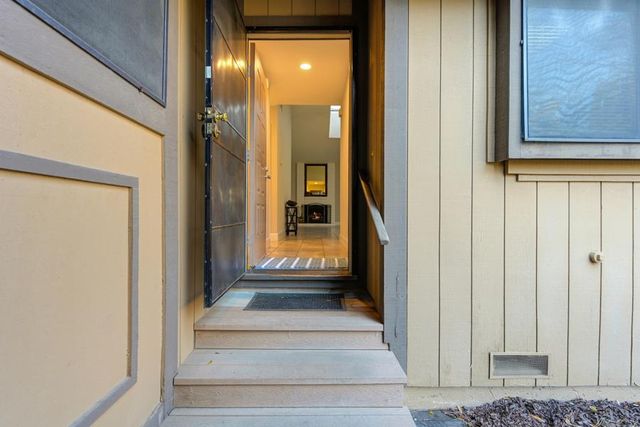 7021 Rancho Mirage Ct, Citrus Heights, CA 95621