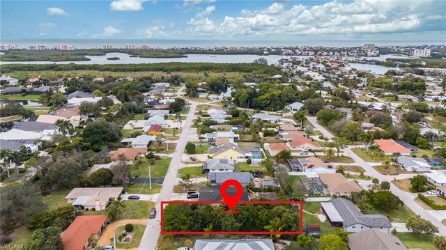 63 9th ST, Bonita Springs, FL 34134