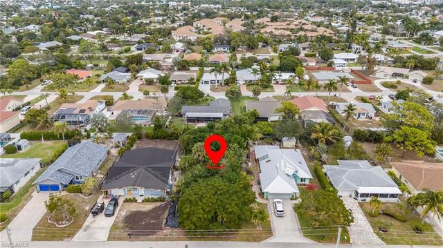 63 9th ST, Bonita Springs, FL 34134