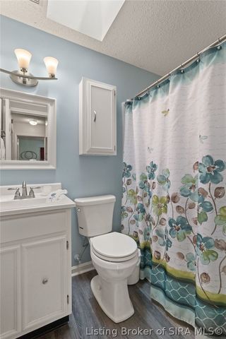 3018 Pebble Brook, Jeffersonville, IN 47130