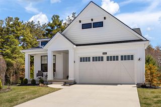 14692 Pine Dew Drive 15, Grand Haven, MI 49417