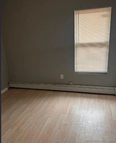 40 Lawrence Street 3n, Hartford, CT 06106