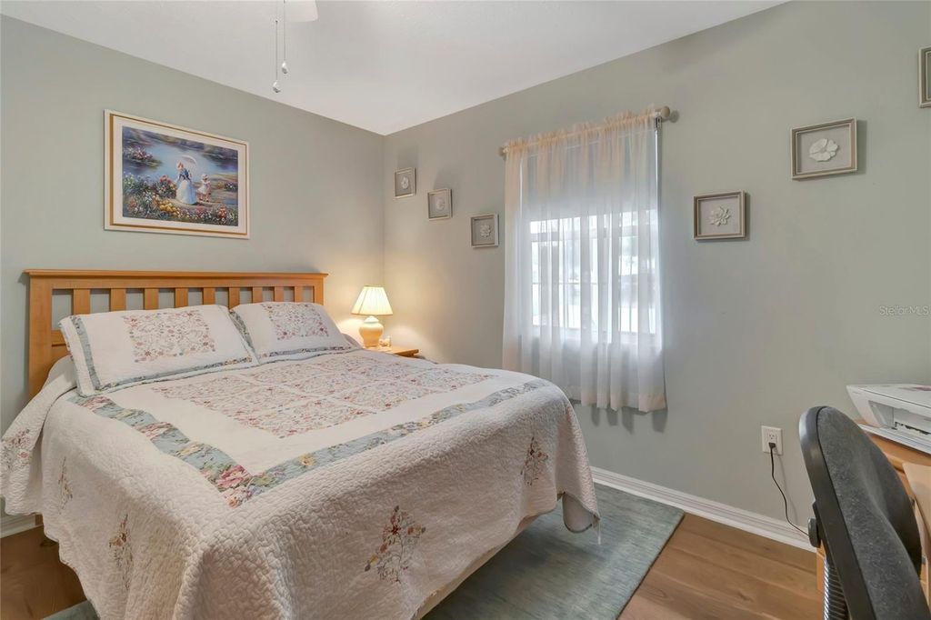 Image 15 of property listing at 1315 NOBLE COURT, Leesburg, FL 34788