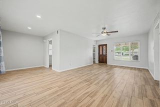 7801 N 17TH Drive, Phoenix, AZ 85021