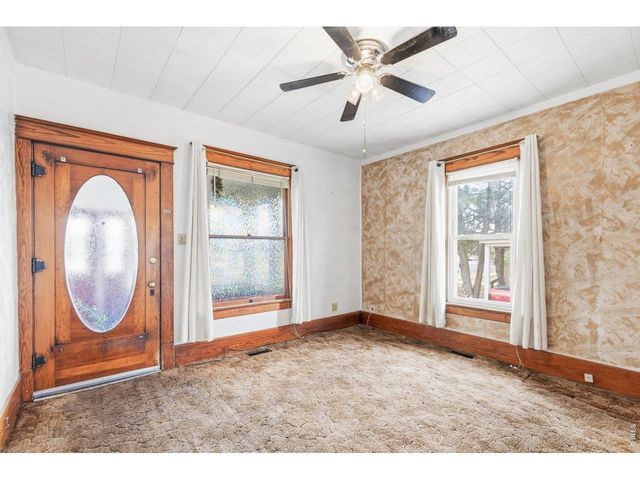 1122 5th St, Greeley, CO 80631