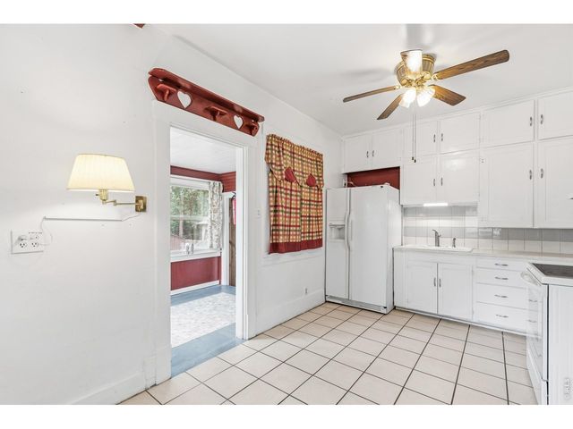1122 5th St, Greeley, CO 80631