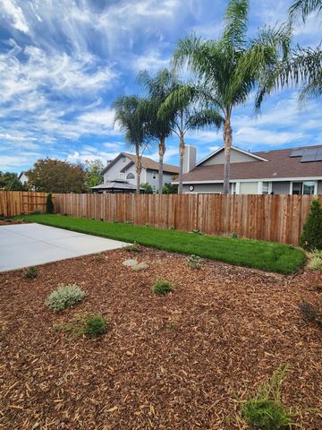 9132 Hensley Way, Elk Grove, CA 95758