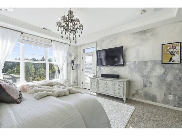 3675 LANDIS St, West Linn, OR 97068