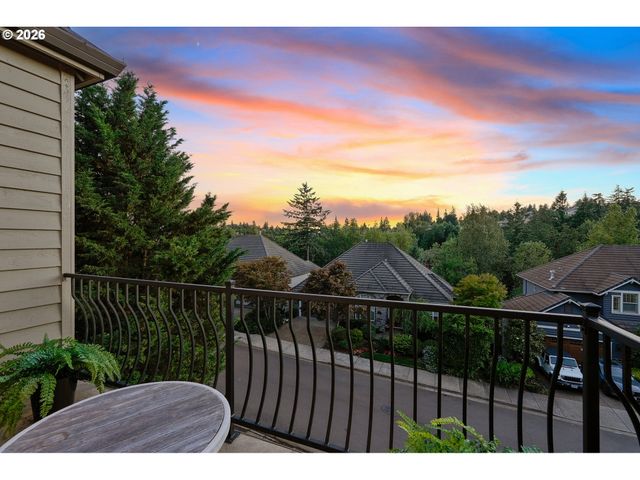 3675 LANDIS St, West Linn, OR 97068
