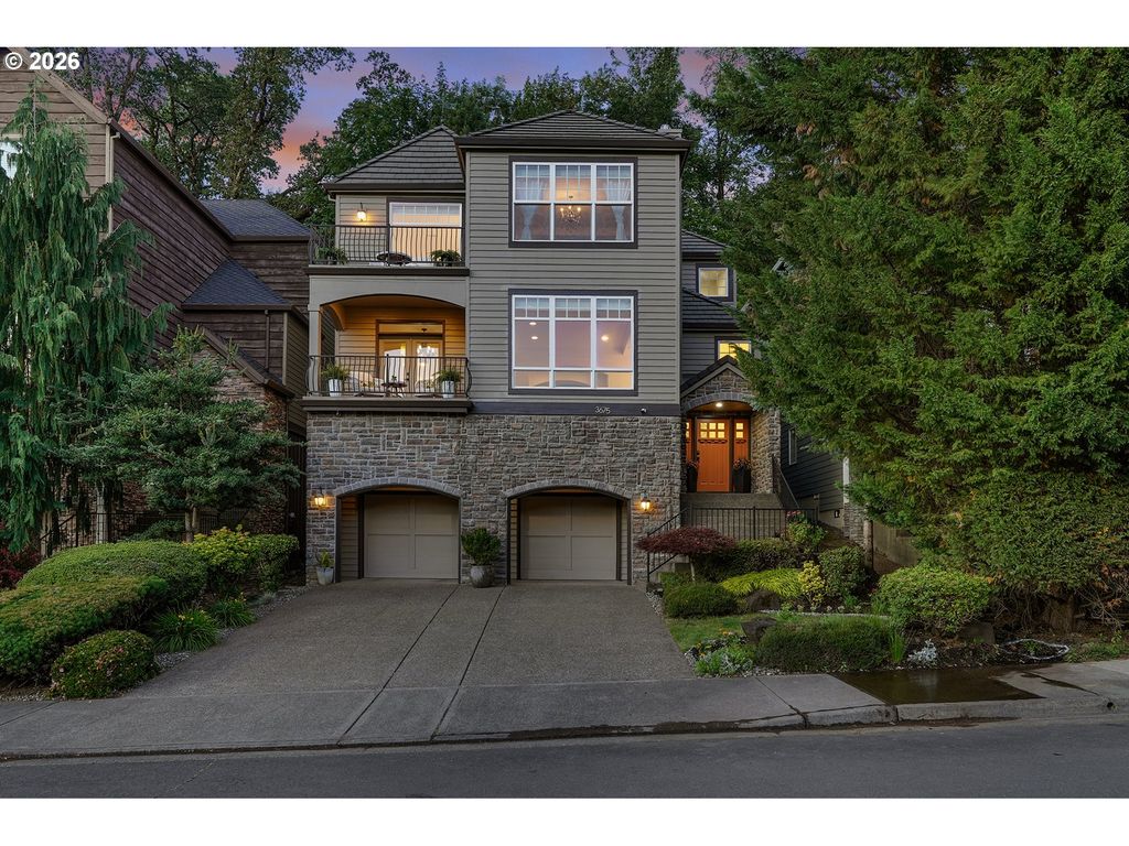3675 LANDIS St, West Linn, OR 97068