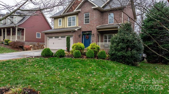 107 Maplewood Court, Hudson, NC 28638