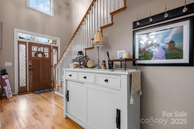 107 Maplewood Court, Hudson, NC 28638