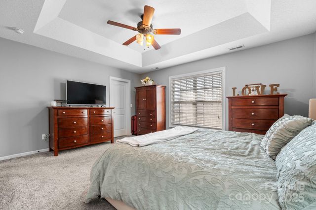 107 Maplewood Court, Hudson, NC 28638