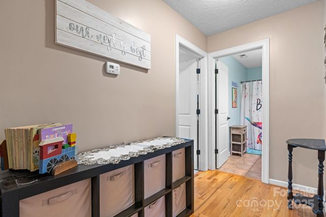 107 Maplewood Court, Hudson, NC 28638