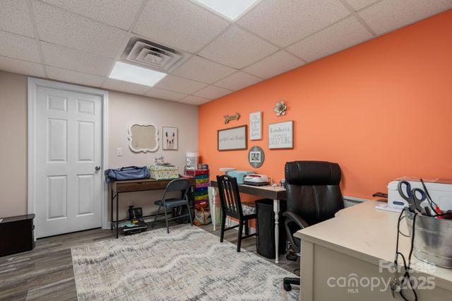 107 Maplewood Court, Hudson, NC 28638