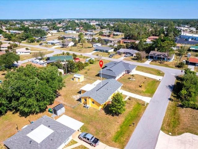 582 RIDGEWOOD STREET NW, Port Charlotte, FL 33952