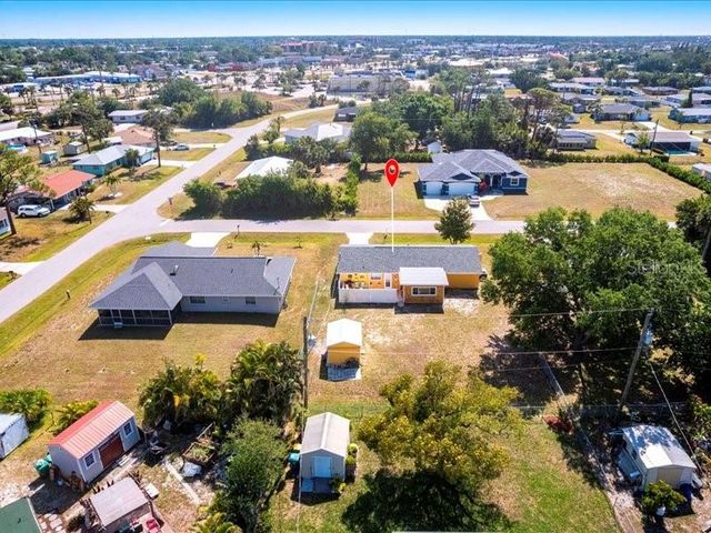 582 RIDGEWOOD STREET NW, Port Charlotte, FL 33952