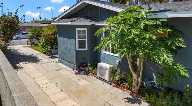 415 E 97th Street, Inglewood, CA 90301