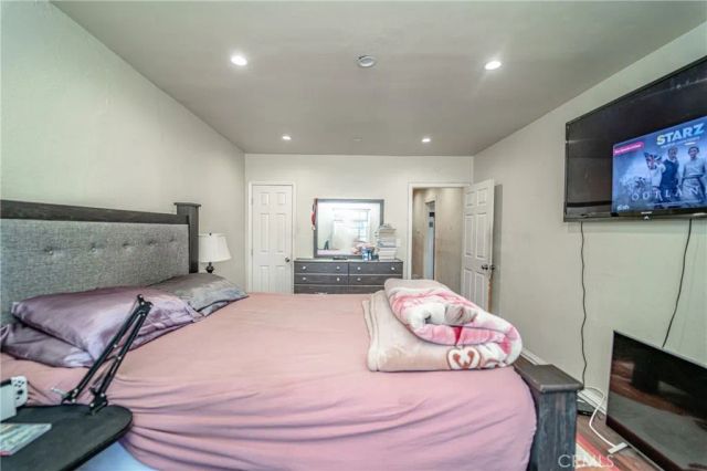 415 E 97th Street, Inglewood, CA 90301