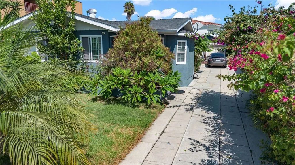 415 E 97th Street, Inglewood, CA 90301