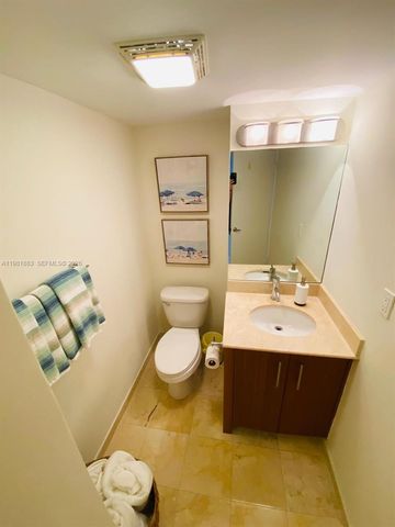 10275 E Collins Ave 324, Bal Harbour, FL 33154