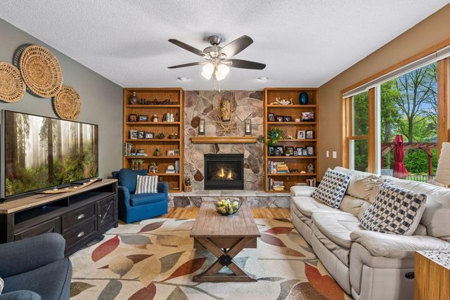 6054 174th Avenue NW, Anoka, MN 55303