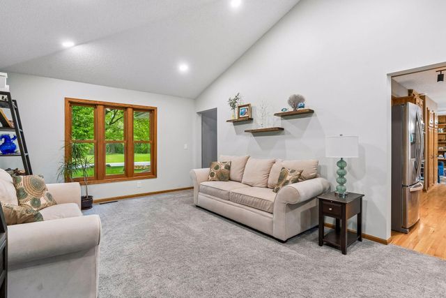6054 174th Avenue NW, Anoka, MN 55303