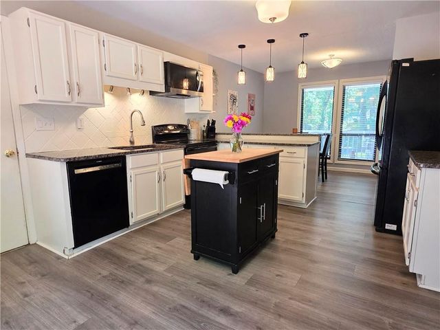 4737 Old Lyme Court, Peachtree Corners, GA 30096