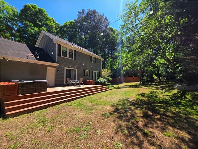 4737 Old Lyme Court, Peachtree Corners, GA 30096