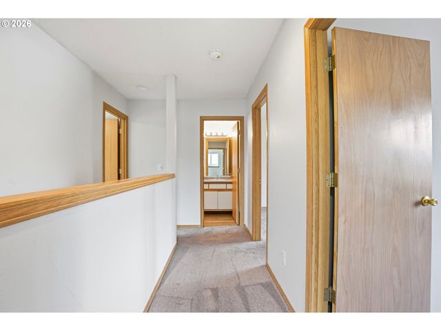 231 Se ELLIOTT Ave, Gresham, OR 97080