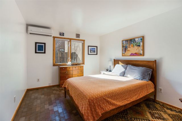 243 Closson 14, Santa Fe, NM 87501