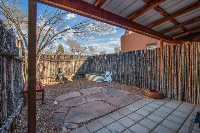 243 Closson 14, Santa Fe, NM 87501