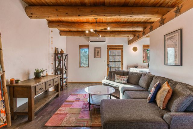 243 Closson 14, Santa Fe, NM 87501