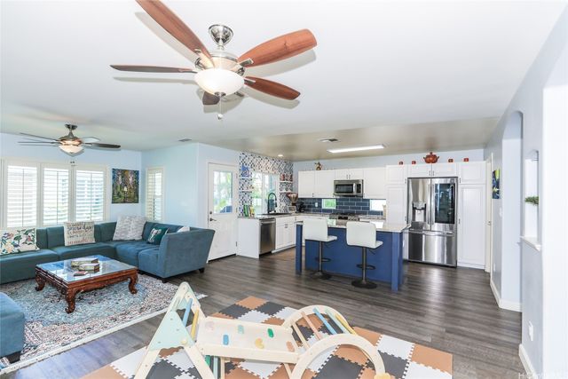 91-1043 Kai Loli Street, Ewa Beach, HI 96706