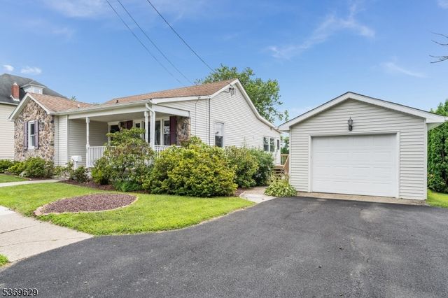 300 Grant St, Phillipsburg Town, NJ 08865