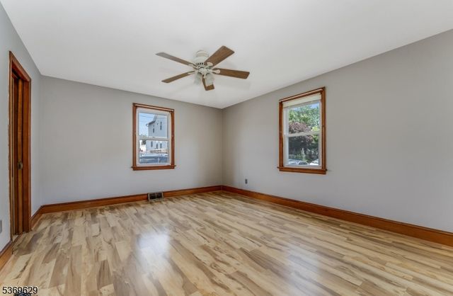 300 Grant St, Phillipsburg Town, NJ 08865