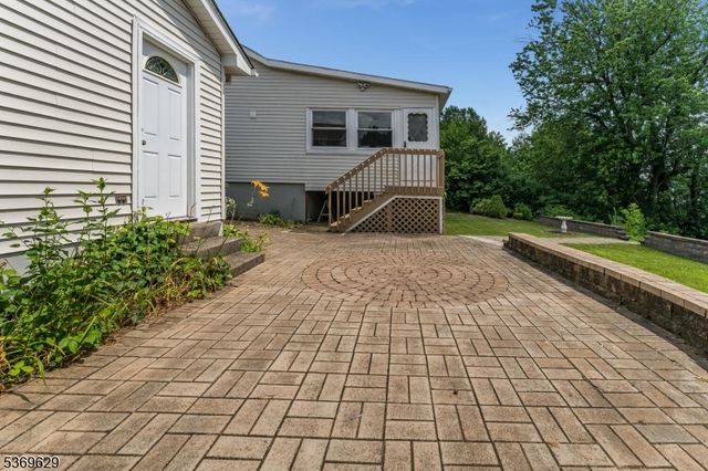 300 Grant St, Phillipsburg Town, NJ 08865