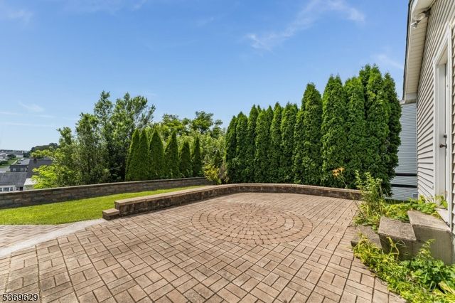 300 Grant St, Phillipsburg Town, NJ 08865