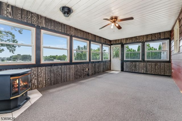 300 Grant St, Phillipsburg Town, NJ 08865