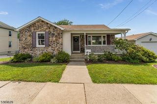 300 Grant St, Phillipsburg Town, NJ 08865