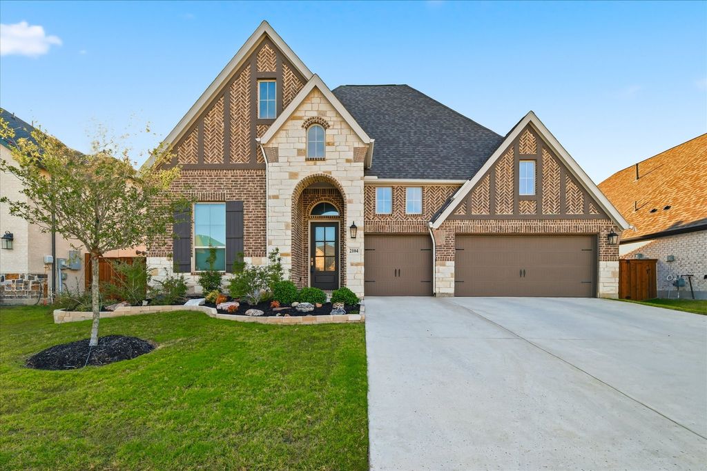 2104 Roquette Drive, Haslet, TX 76052