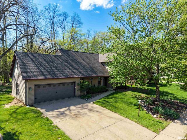 10611 N SLEEPY HOLLOW Road, Peoria, IL 61615