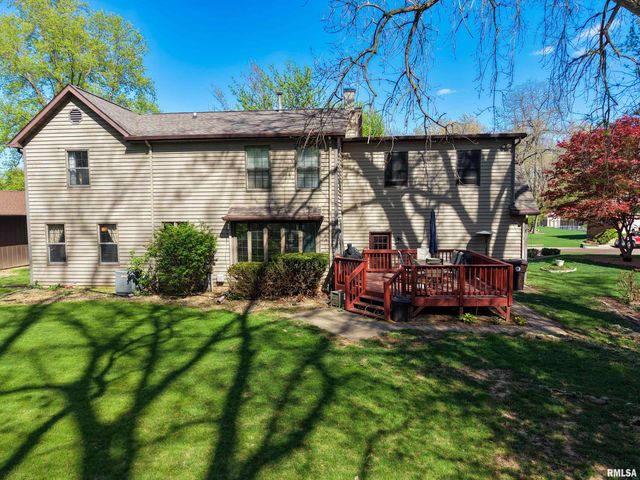 10611 N SLEEPY HOLLOW Road, Peoria, IL 61615