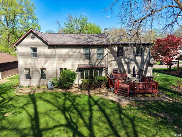 10611 N SLEEPY HOLLOW Road, Peoria, IL 61615