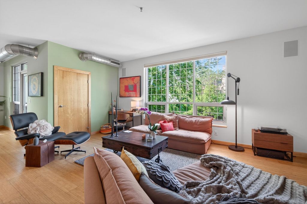 521 2nd Street SE 301, Minneapolis, MN 55414 — photo 5