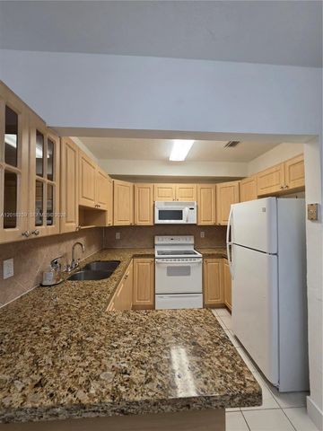 4601 SW 5th St 0, Miami, FL 33134
