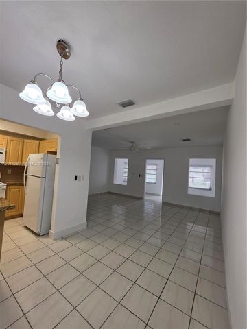 4601 SW 5th St 0, Miami, FL 33134