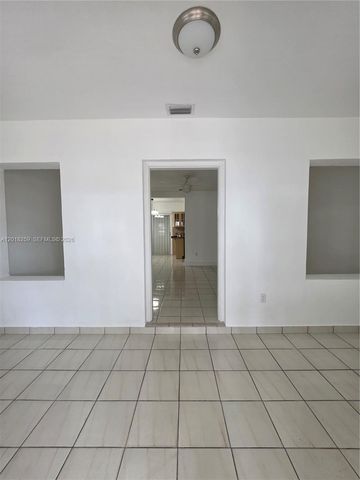 4601 SW 5th St 0, Miami, FL 33134