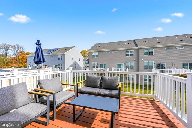 22 CARDINAL WAY, Mount Laurel, NJ 08054